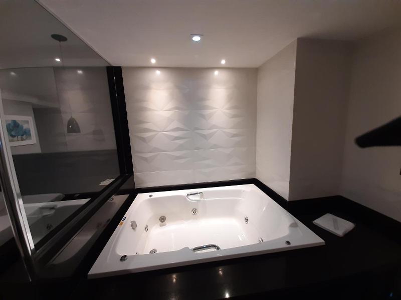 Bambina Hotel -adultos Somente image