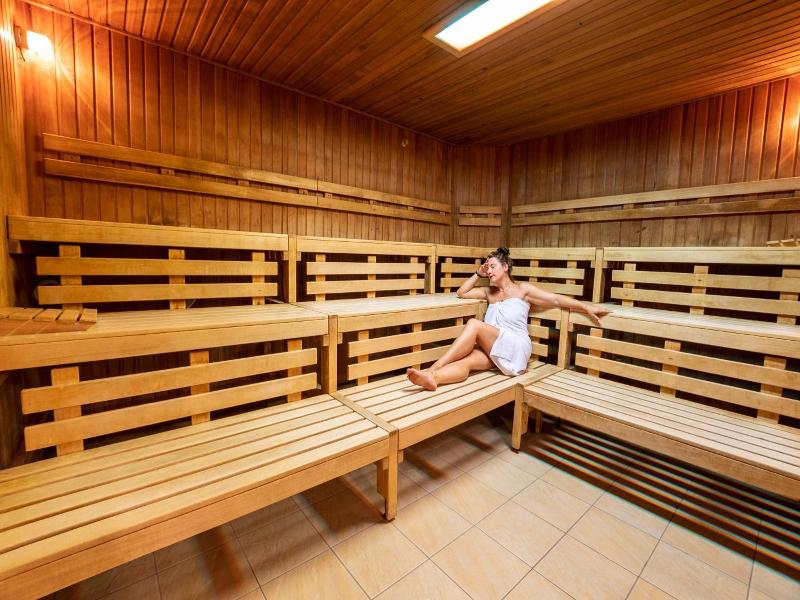 Feel Good Hotel image