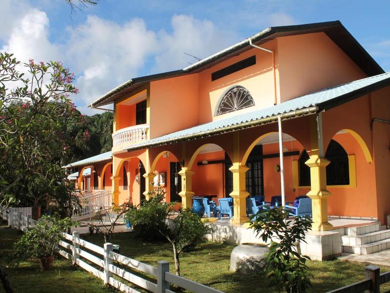 Hotel L'ebene Verte image