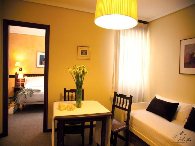 Hotel Eli-mar image