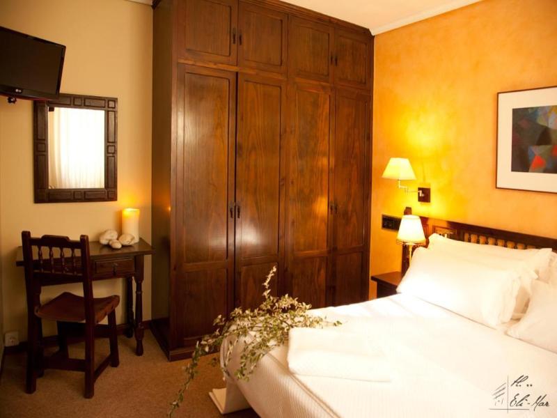 Hotel Eli-mar image
