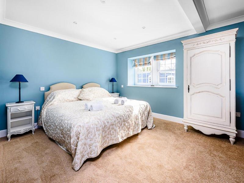Sherbourne House image