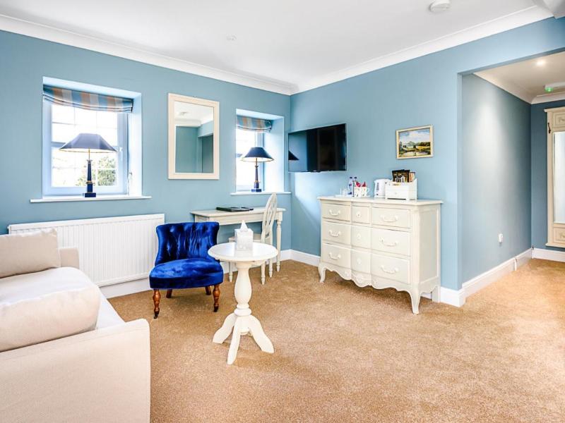 Sherbourne House image