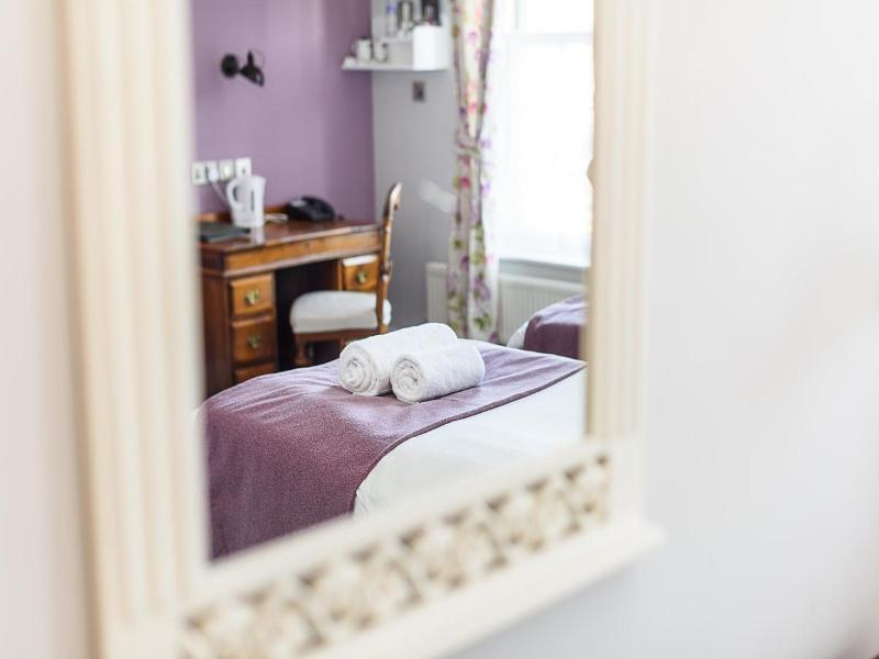 Sherbourne House image
