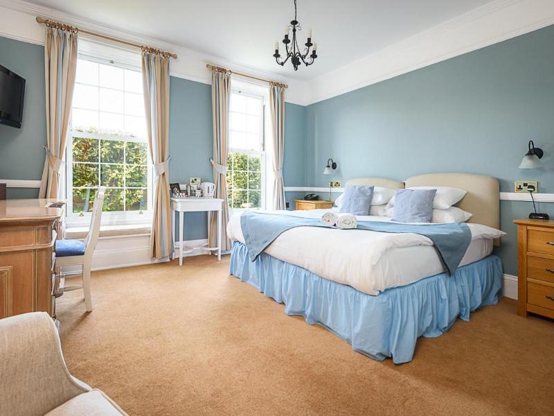 Sherbourne House image