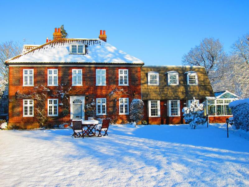 Sherbourne House image