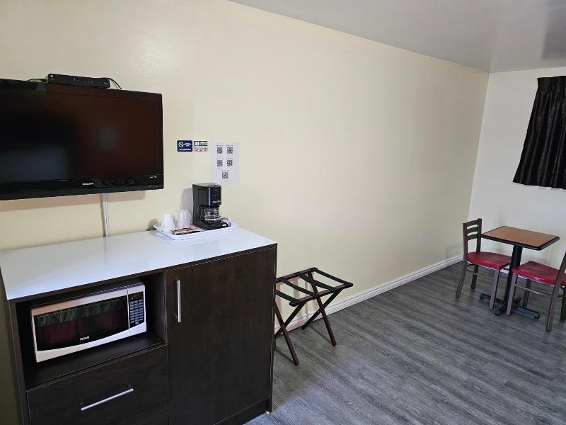 Norvic Motel image