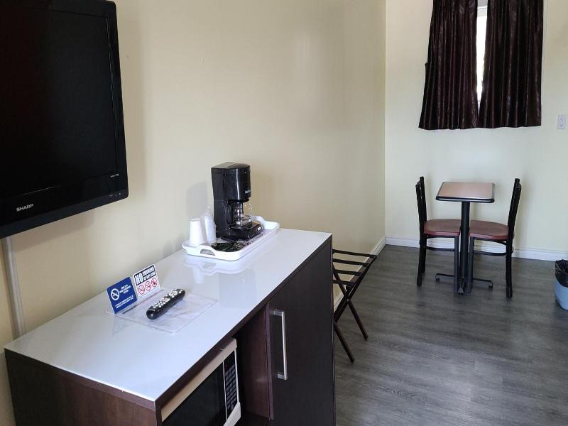 Norvic Motel image