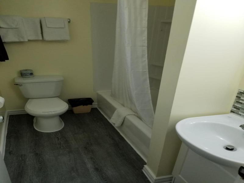 Norvic Motel image