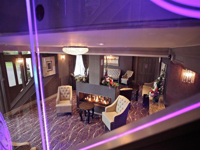 Greenvale Hotel