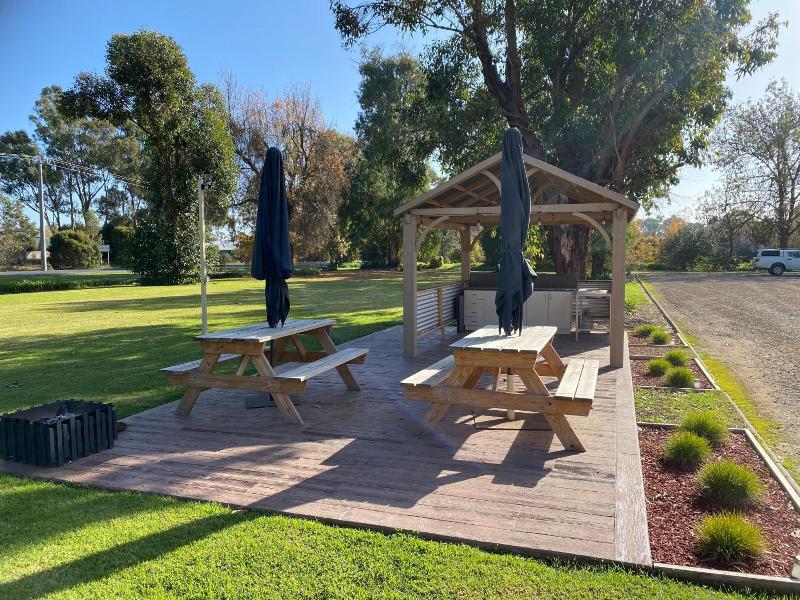 Tatura Country Motel