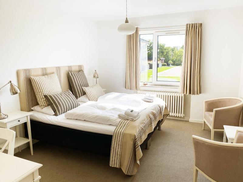 Hotel Højbysø image