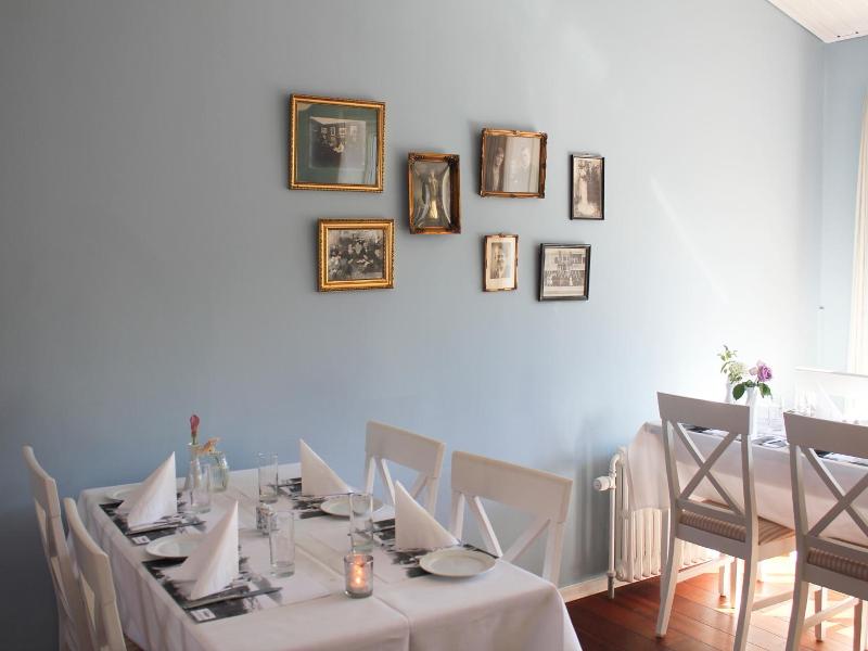 Hotel Højbysø image