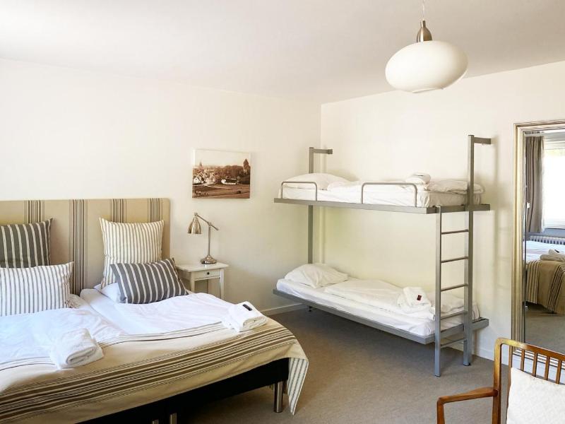 Hotel Højbysø image