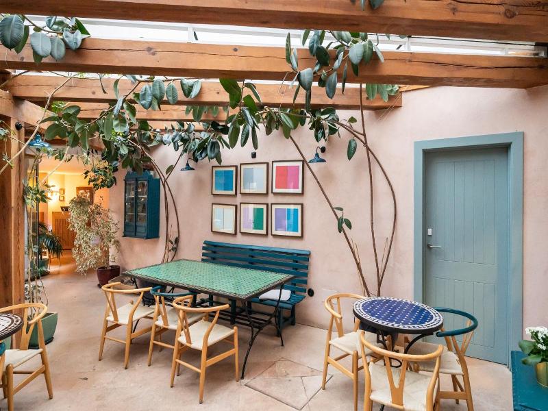 Hotel Ayllon image