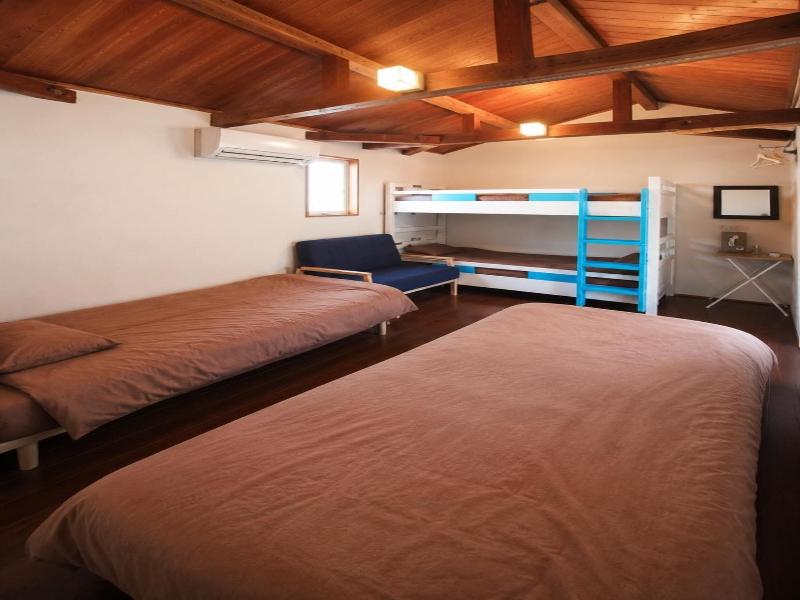 Pavilionsurf&lodge image