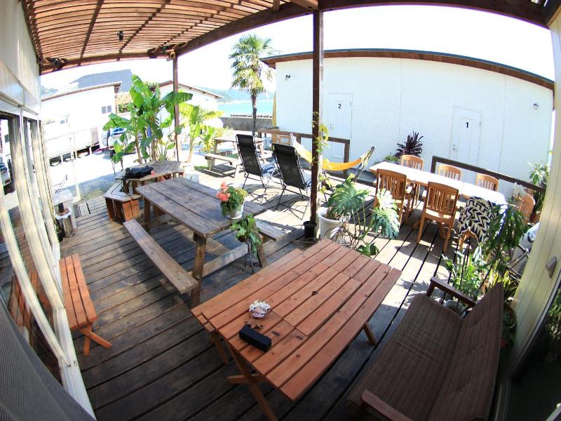 Pavilionsurf&lodge image