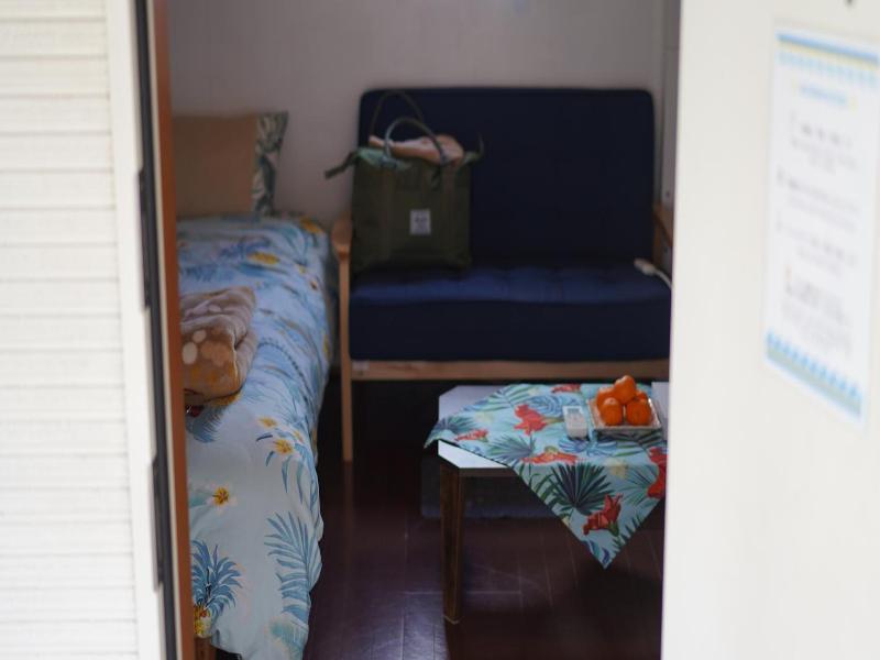 Pavilionsurf&lodge image