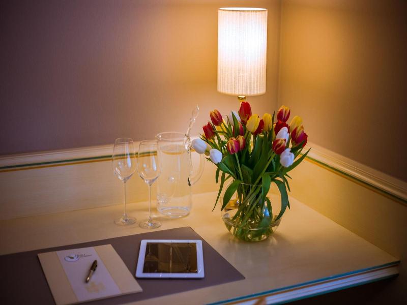 Hotel Kandler image