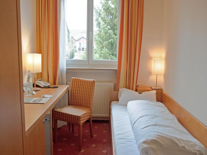 Hotel Landgut Burg image