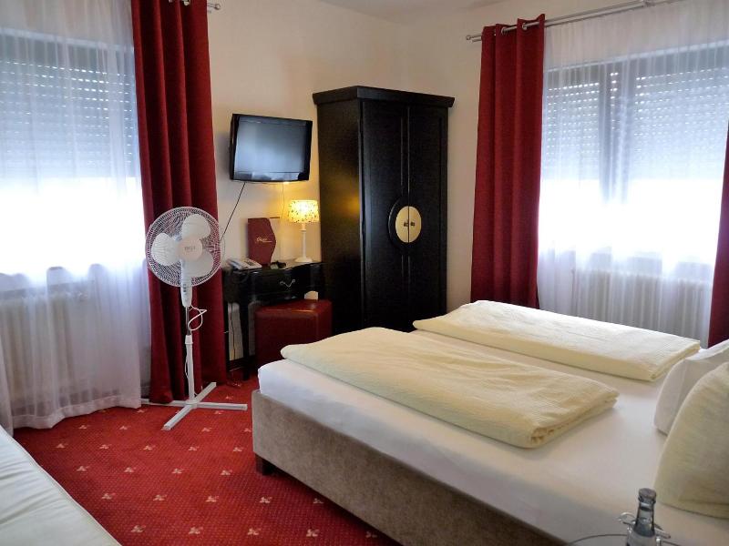 Hotel Geissler image