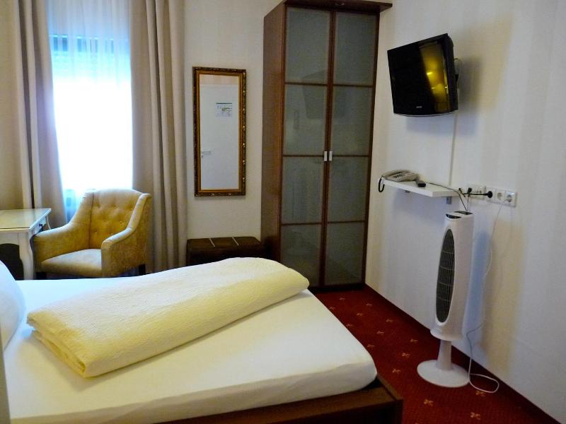 Hotel Geissler image