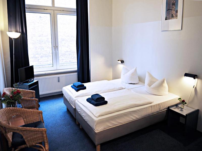 Hotel Transit Loft image