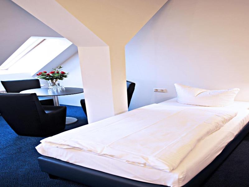 Hotel Transit Loft image