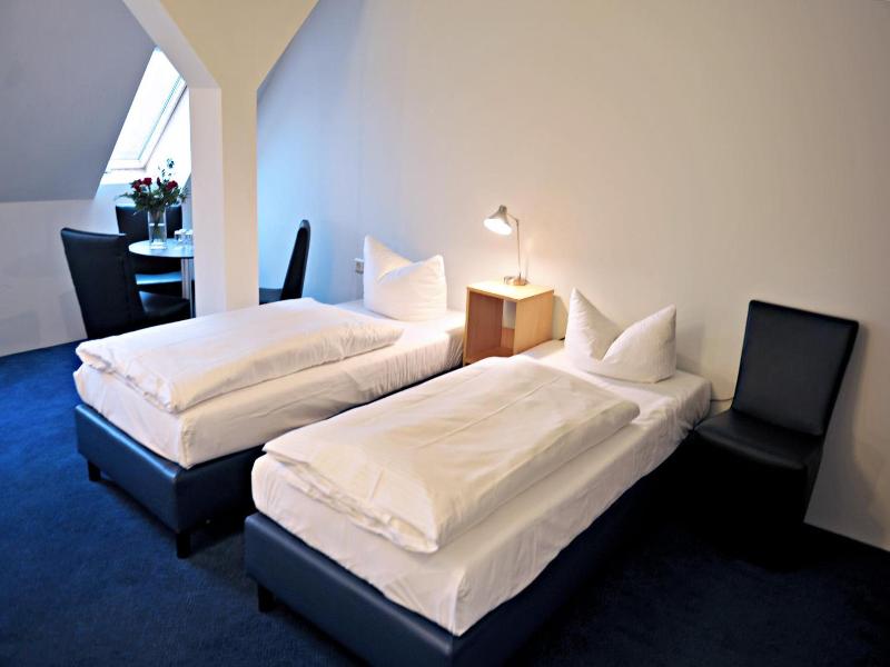 Hotel Transit Loft image