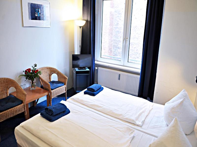 Hotel Transit Loft image