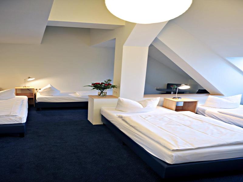 Hotel Transit Loft image