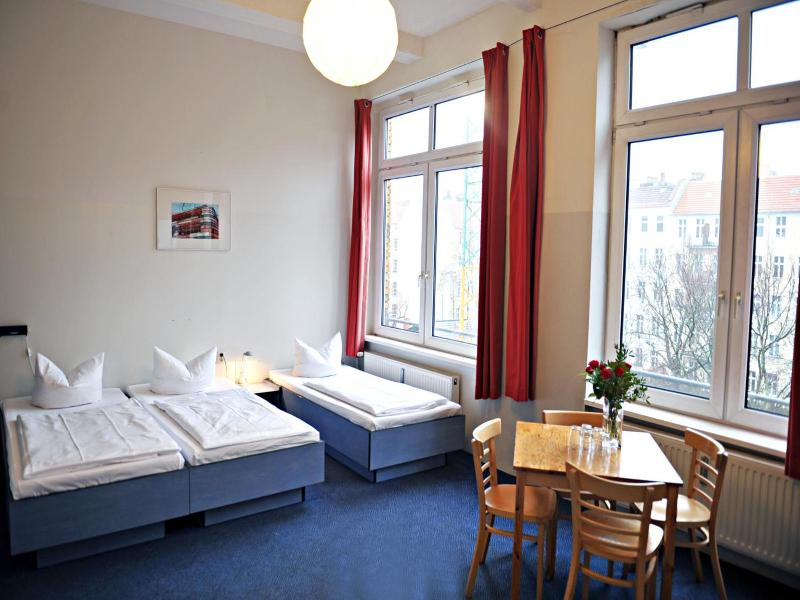 Hotel Transit Loft image