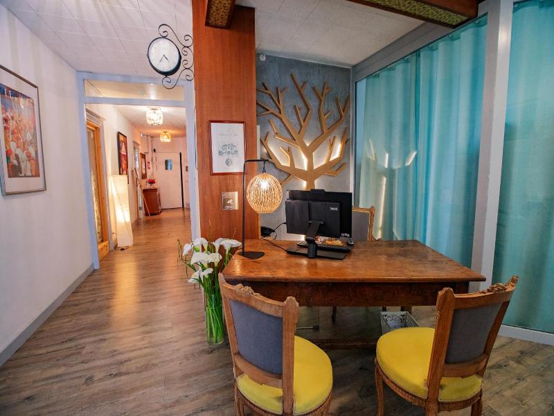 Hostellerie Du Parc image