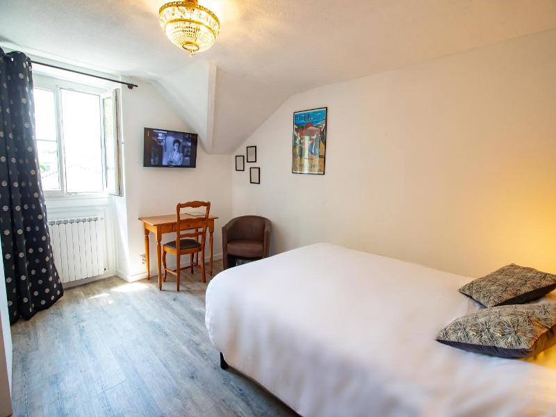 Hostellerie Du Parc image