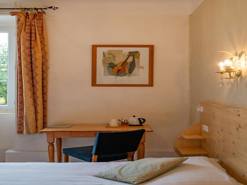 Hostellerie Du Parc image