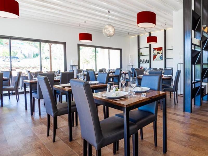 Le Clos Des Arts image