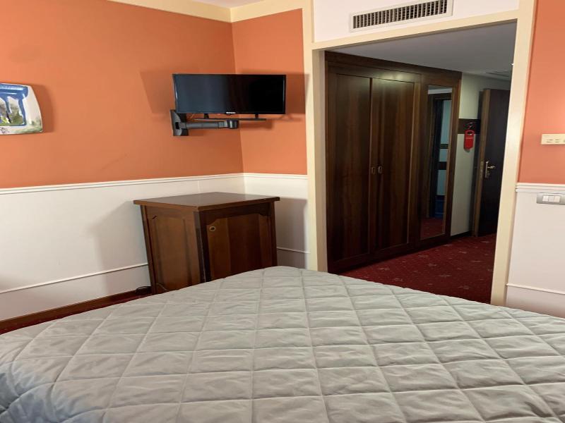 Hotel Civita image