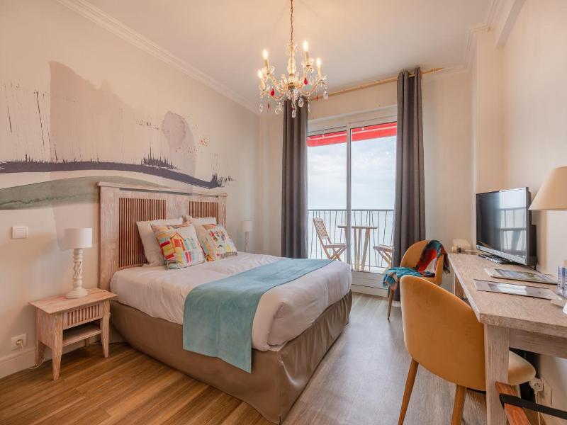 Family Golf Hotel image