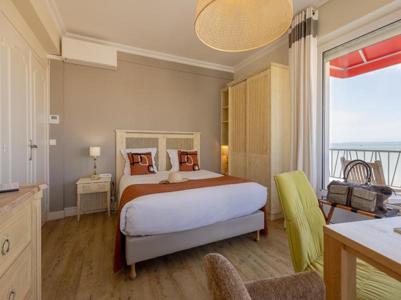 Family Golf Hotel image