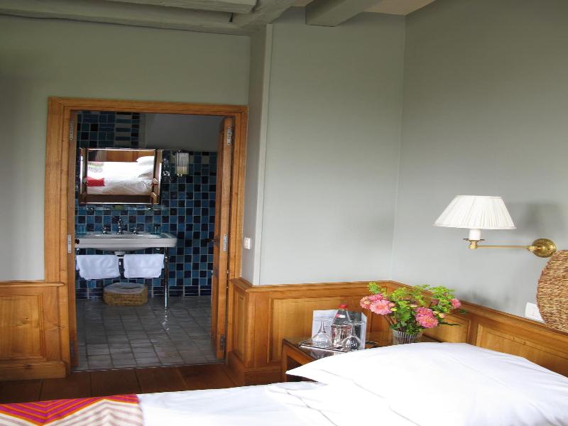 La Maison De Lucie image