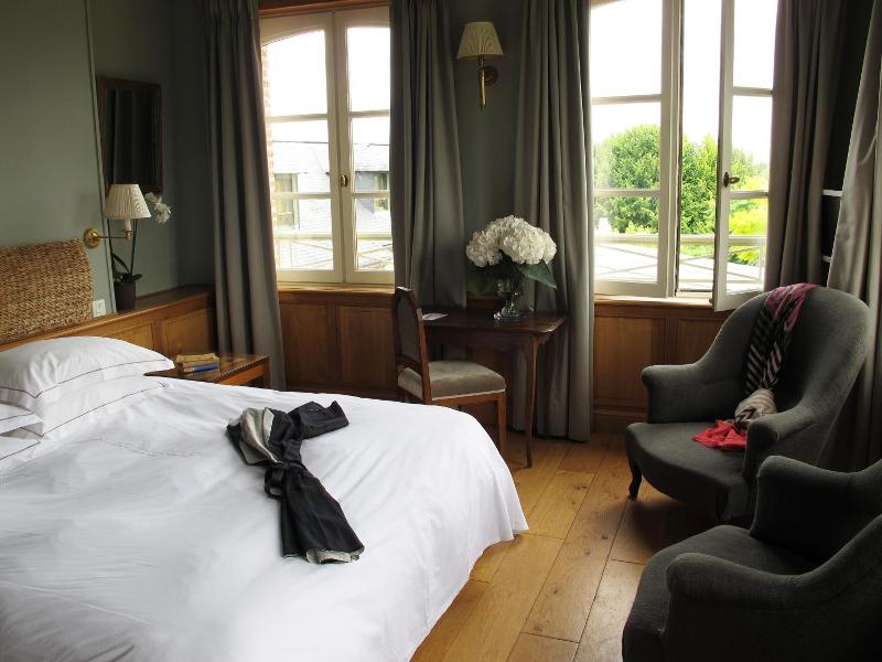 La Maison De Lucie image