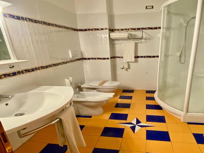 Grand Hotel Stella Maris Italia image