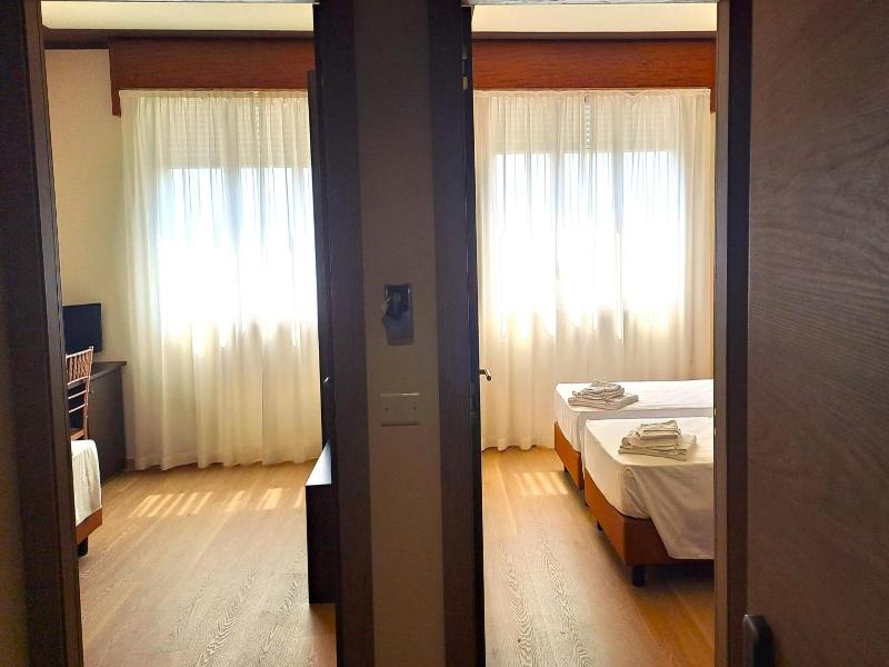 Hotel Internazionale image