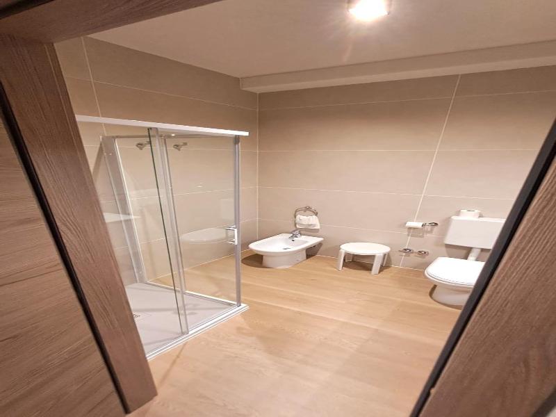 Hotel Internazionale image