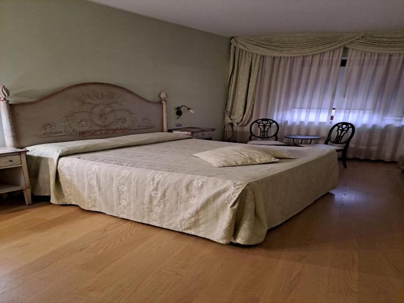 Hotel Internazionale image