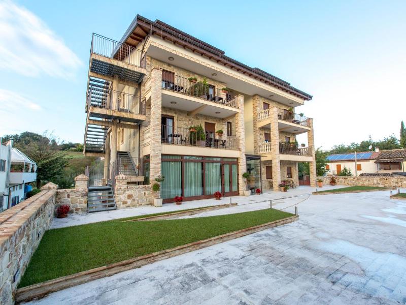 Halanus Hotel And Resort image