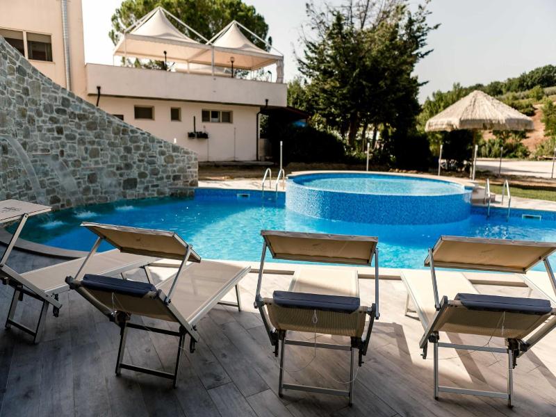 Halanus Hotel And Resort image