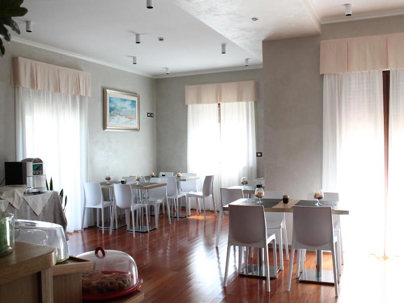 Halanus Hotel And Resort image