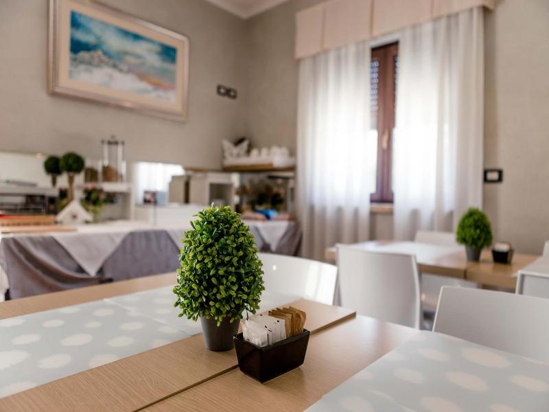 Halanus Hotel And Resort image