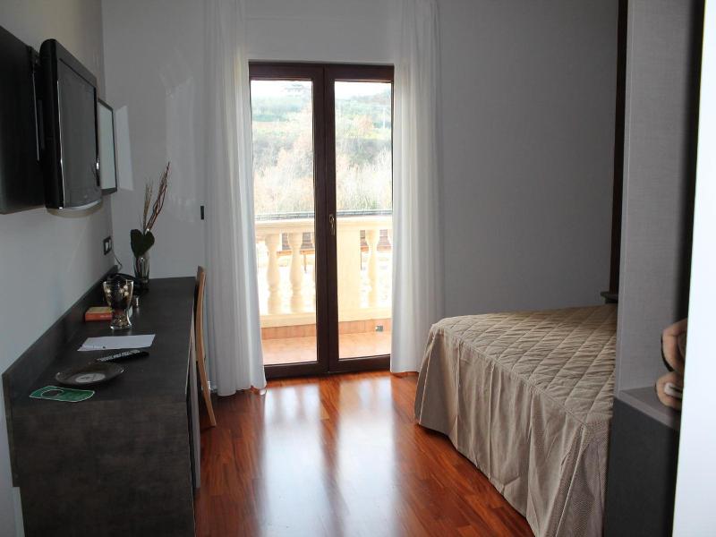 Halanus Hotel And Resort image